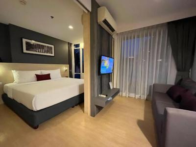 Arize Sukhumvit - 82