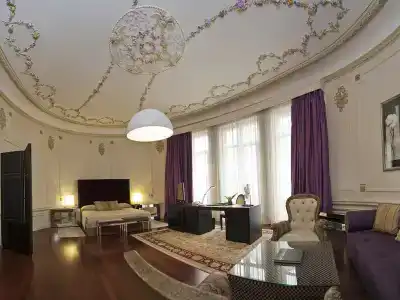 Savoy - 130