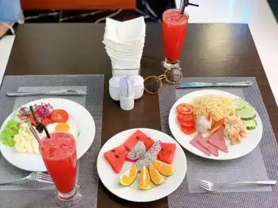 Santa Luxury - 4