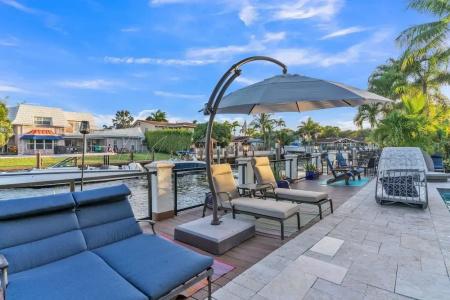 Breakaway Inn - 106