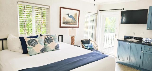 Coconut Palm Inn - 1