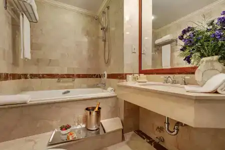 Elysee by Library Hotel Collection - 8