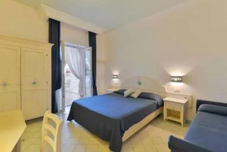 La Pineta Beach & Spa - 3