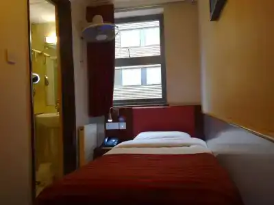 Eurotraveller- Express (Elephant & Castle) - 5