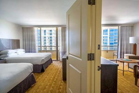 Embassy Suites by Hilton Waikiki Beach Walk - 105