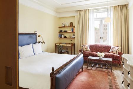The Greenwich - 49