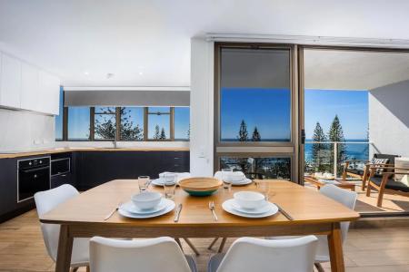 Pacific Beach - 204