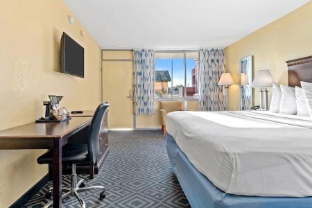 Days Inn by Wyndham Orlando Near Millenia Mall - 46