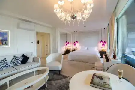 Boutique Vissi d'Arte - 4