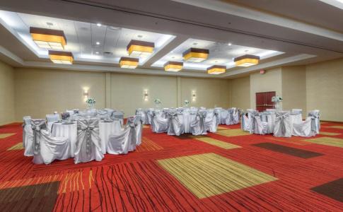 Courtyard by Marriott - 23