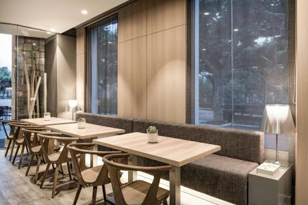 Ac Burgos By Marriott - 5