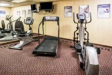 Days Inn by Wyndham Fort Hood - 10