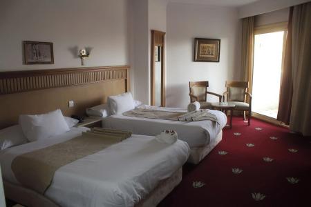 Elite Regency Pyramids view - 0