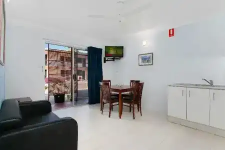 Cairns City Palms - 32