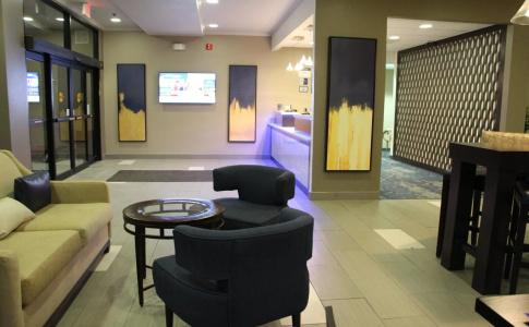 Best Western Plus Airport - Kci East - 13