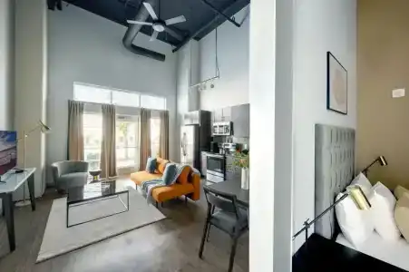 Placemakr Music Row - 56