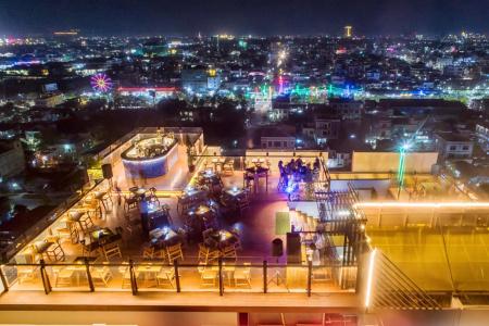 Ritz Grand Mandalay - 12