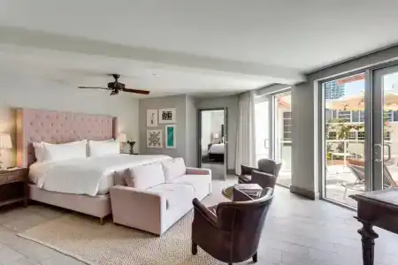 The Plymouth South Beach - 82