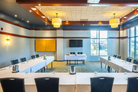 Quality Inn & Suites - 18