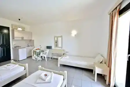 Milos Studios - 27