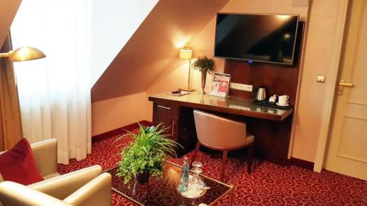 Best Western Plus StadtPalais - 55