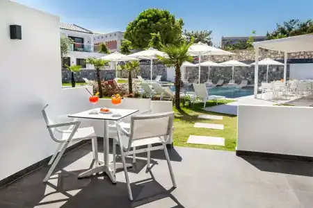 Epicentrum Suites - 40