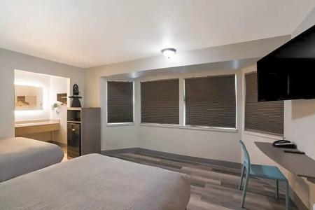 Quality Inn Elk Grove-Sacramento - 50