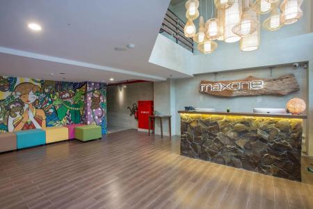 Maxonehotels At Ubud - 12