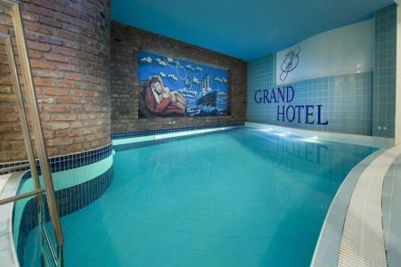 Grand - 15