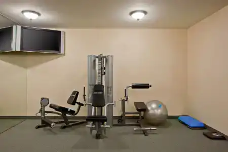 Staybridge Suites, an IHG - 33