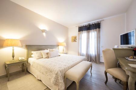 Saint Andrea Seaside Resort - 9