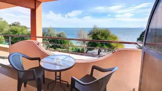 Capri - 17