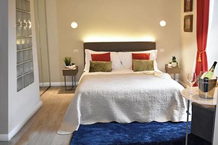The Roman Empire Guesthouse - 107