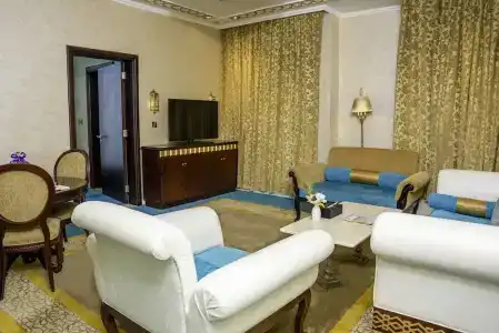 Saraya Corniche - 71