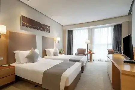 Regal Jinfeng - 52