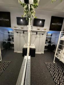Brunswick Square & Spa - 13