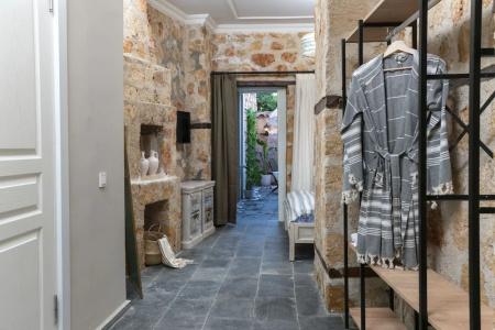 Castle Inn Boutique - 4