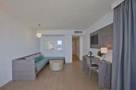 ApartPlaya Dorada - 3