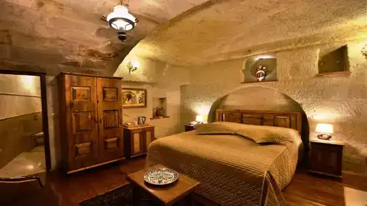 Harman Cave - 16