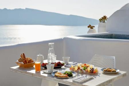 Allure Breeze Suites - 10