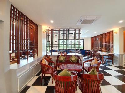 Usabai Riverside Boutique - 28
