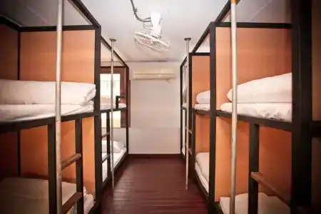 The Arak Bed, Bar and Hostel - 28