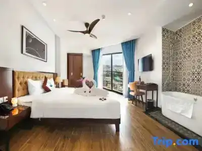 Ritzy Boutique Da Nang - 130