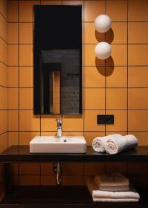 Globe Runner Hostel - 39