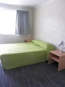Urangan Motor Inn - 46