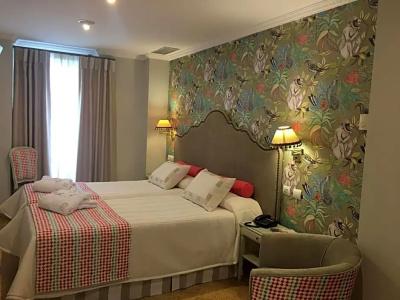 Adriano Boutique Sevilla - 27