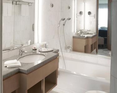 Amara Singapore (SG Clean, Staycation Approved) - 7