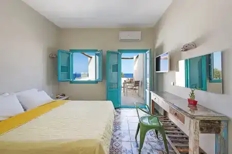 Nissia Beach & Suites - 3