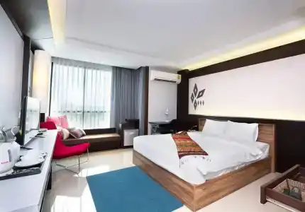 Udtel Boutique - 19