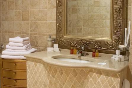 Boutique Spa Casino Lybid Plaza - 7